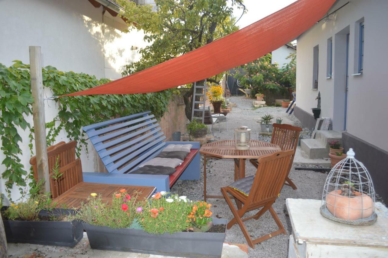 Das Nest ไอเซนชตัดท์ ภายนอก รูปภาพ